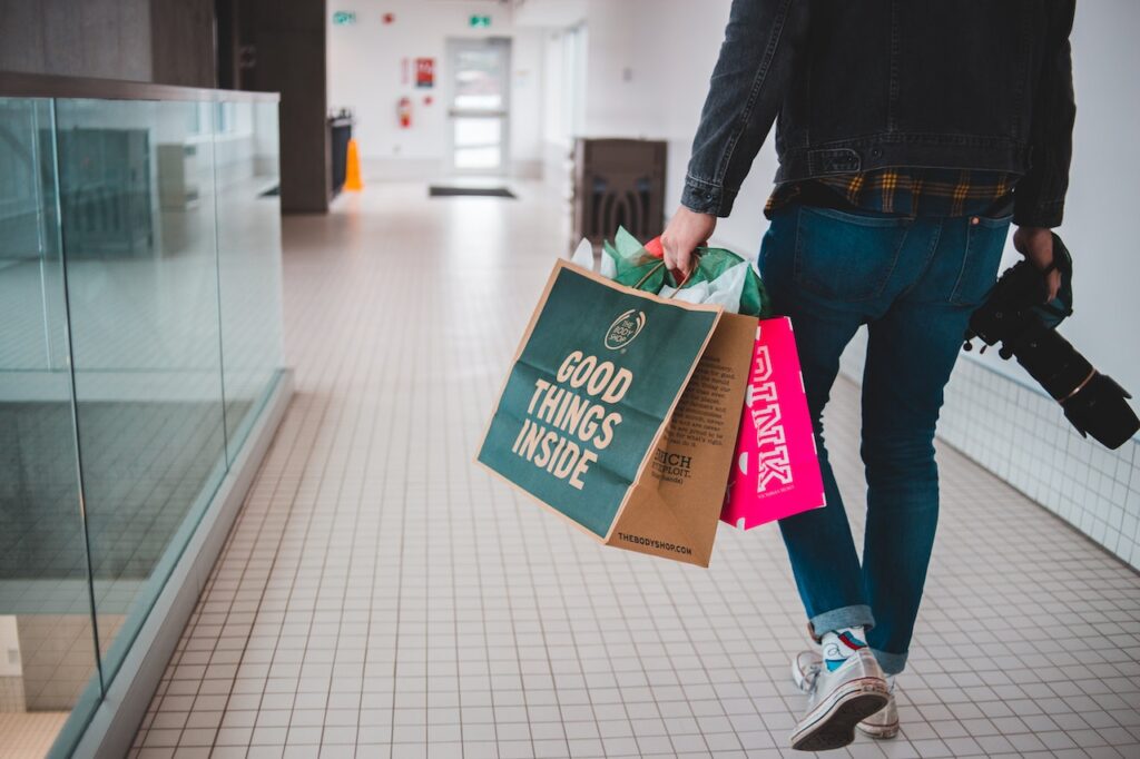 Understanding the Psychology of Shoplifters